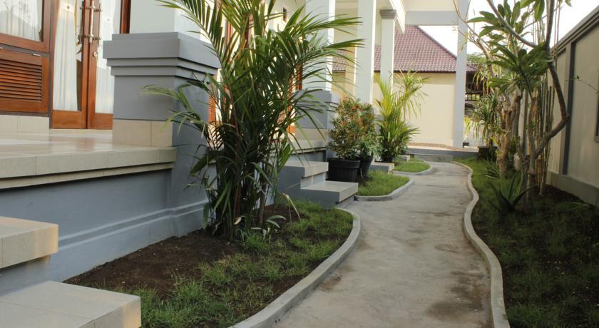 Maemae Beach House Nusa Penida Room photo