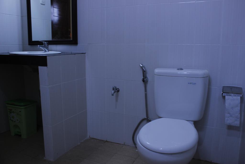 Maemae Beach House Nusa Penida Room photo
