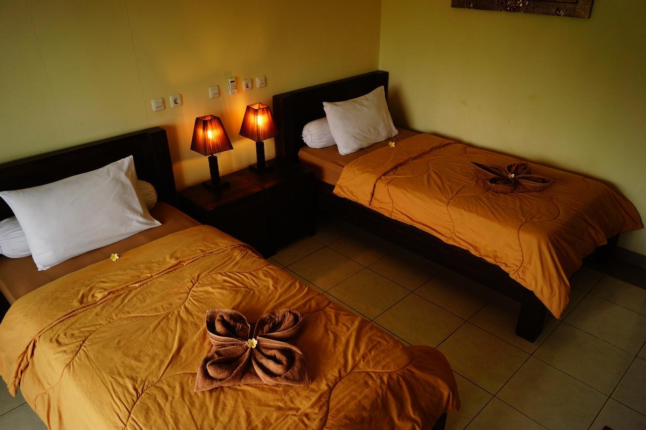 Maemae Beach House Nusa Penida Exterior photo