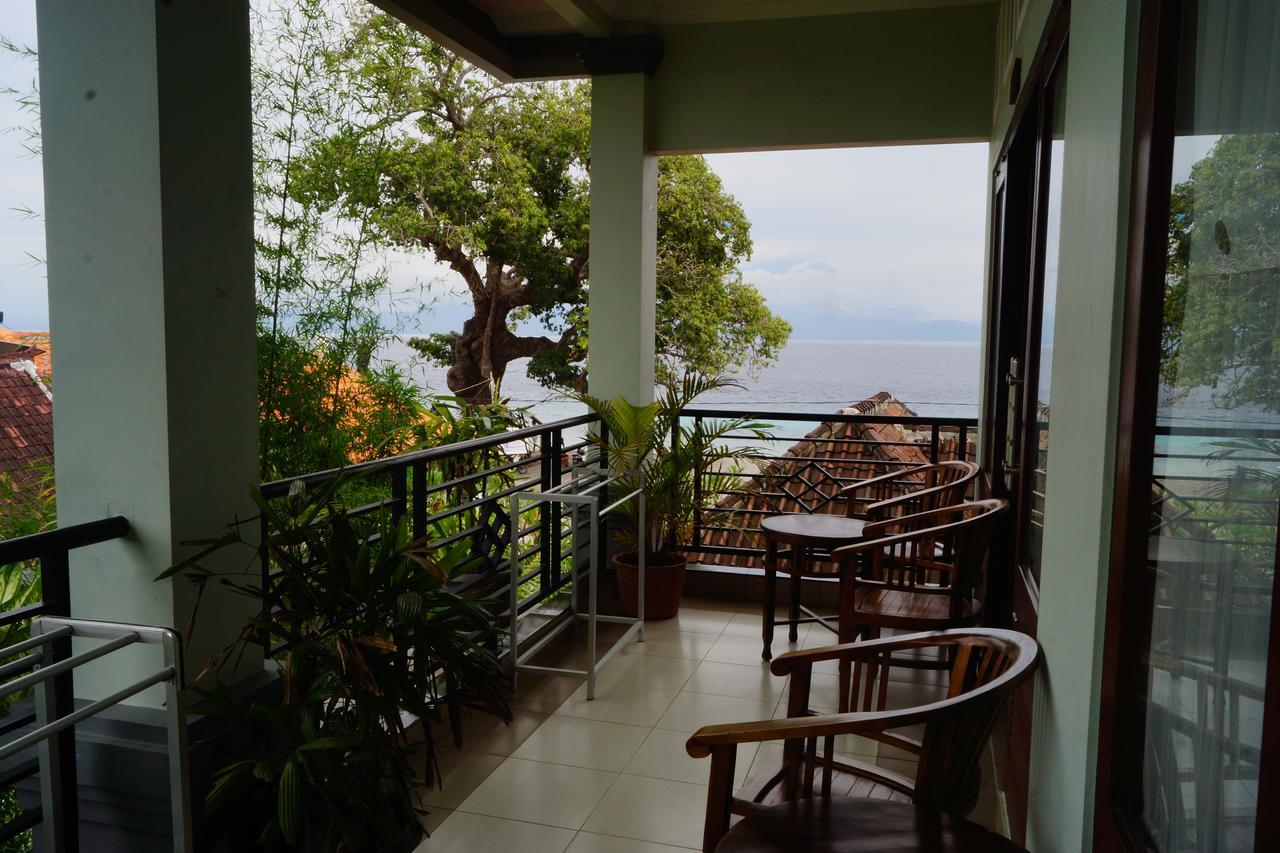 Maemae Beach House Nusa Penida Exterior photo